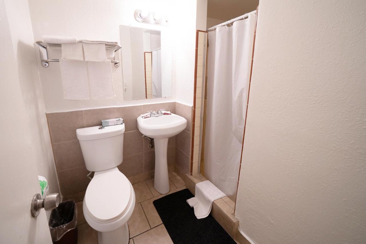 Stay Inn Suite Stockton Zewnętrze zdjęcie