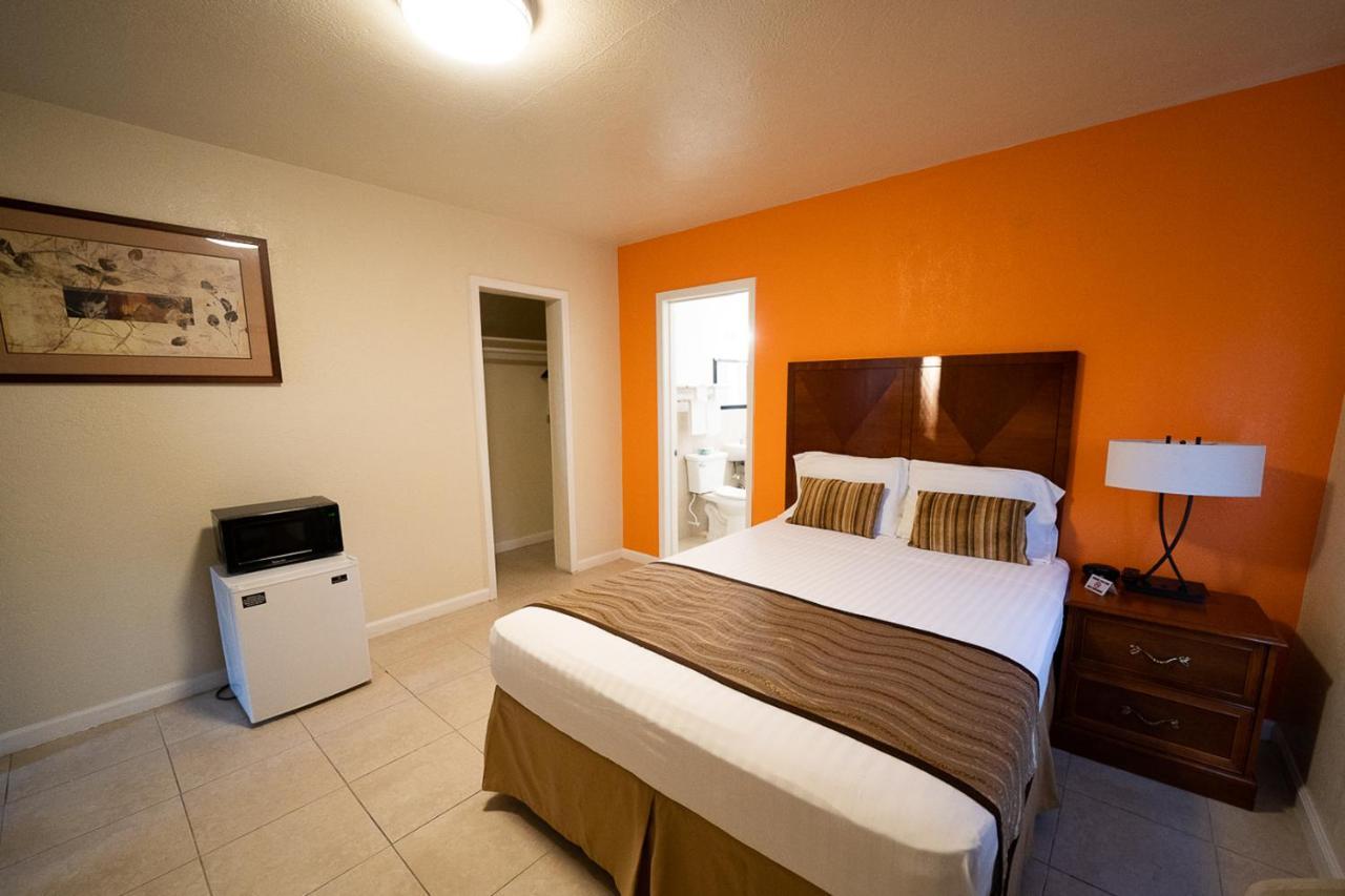 Stay Inn Suite Stockton Zewnętrze zdjęcie