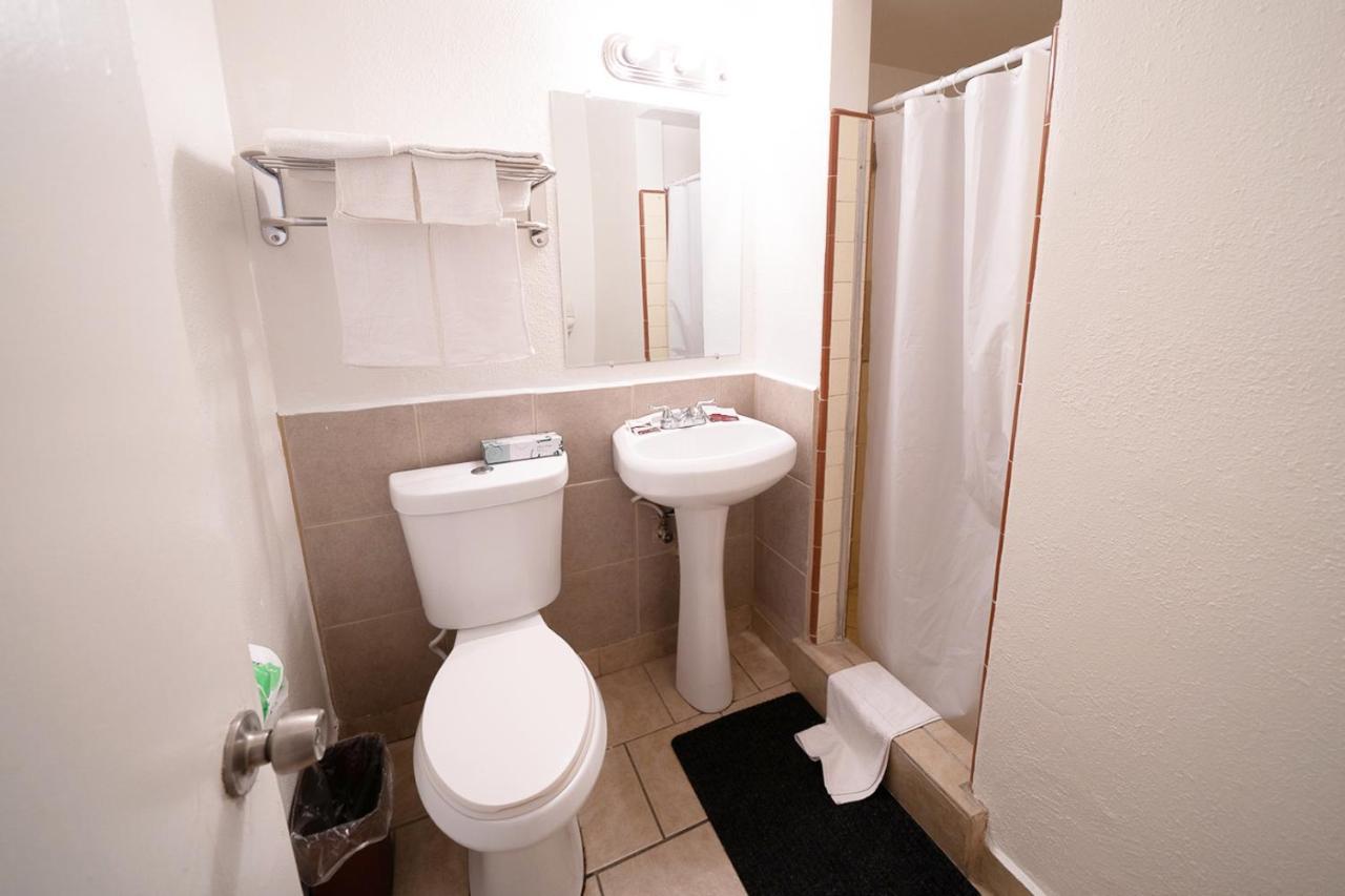 Stay Inn Suite Stockton Zewnętrze zdjęcie