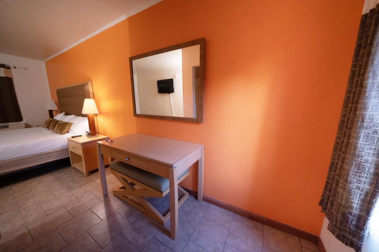 Stay Inn Suite Stockton Zewnętrze zdjęcie